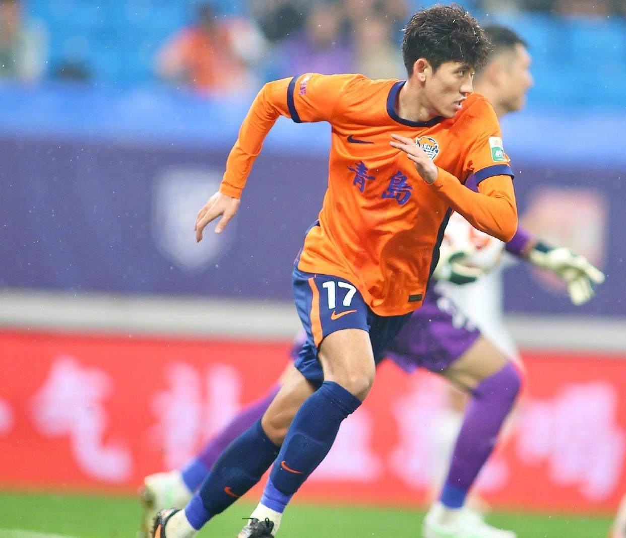 包含太狠了！清晨马赛备战NBA总决赛洛杉矶湖人迎中超关键赛，浙江队加时末段再遭质疑的词条